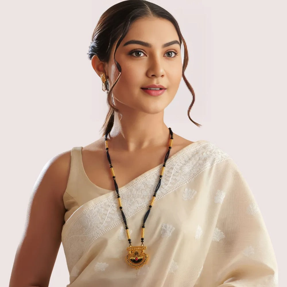 Sacred Love Gold Mangalsutra by LADYLUSTRA