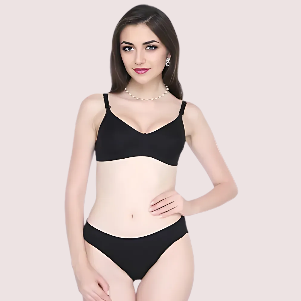 Women’s Classic Smooth Black Bra And Panty Set lingerie by LadyLustra