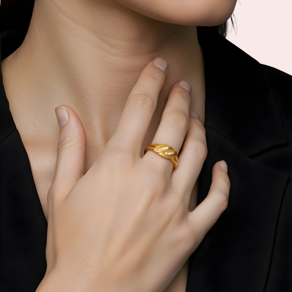 Classic Leaf Design Gold Polish Everyday Ring by LADYLUSTRA