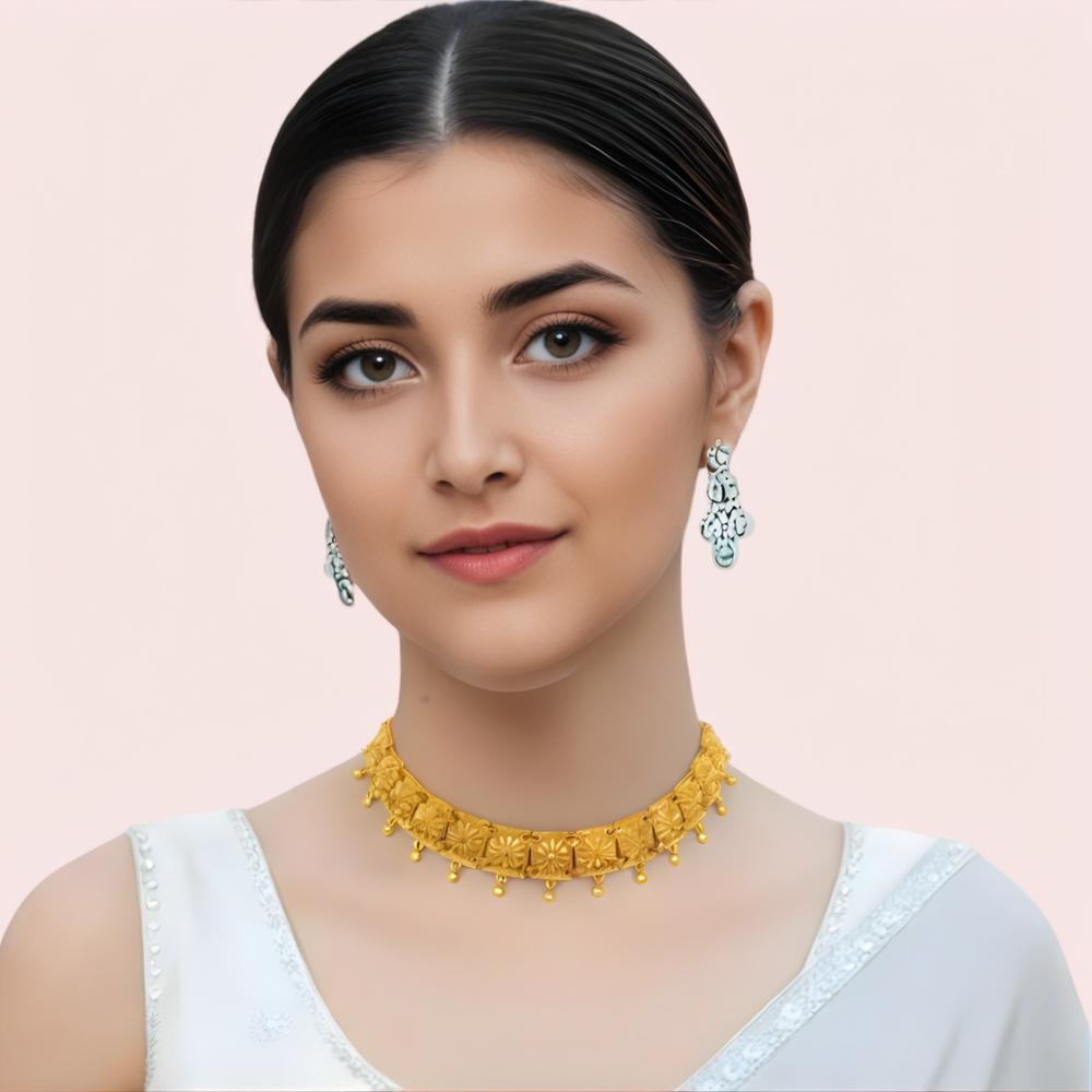 Elegant Starburst Gold-Tone Choker Necklace by LADYLUSTRA